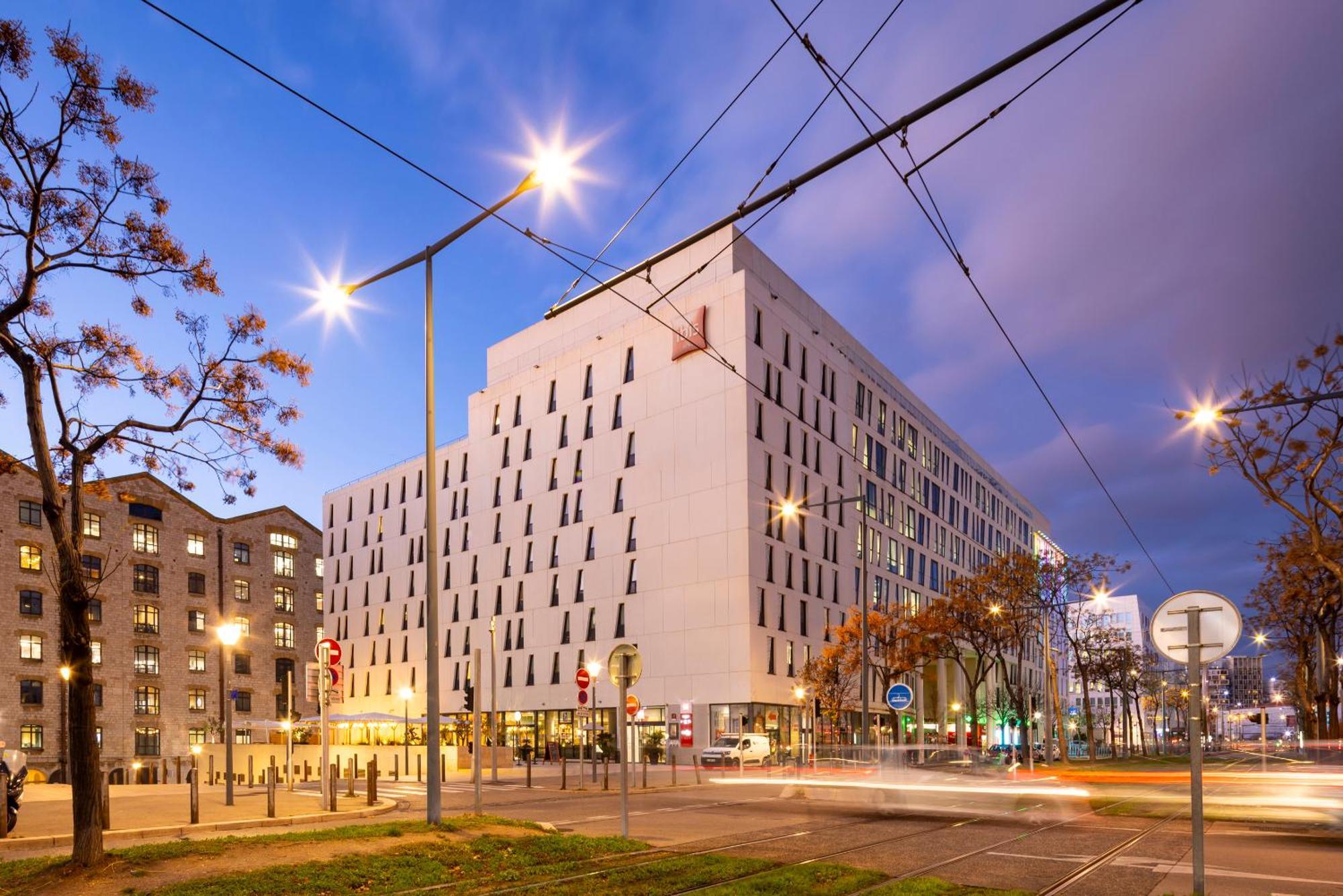 ไอบิส มาร์เซย ซองทร์ ยูโรเมด Hotel มาร์กเซย ภายนอก รูปภาพ